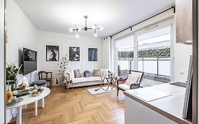 Luksusowy apartament blisko centrum, parking w garażu podziemnym
